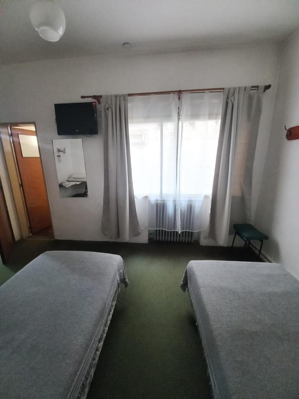 Residencial Ski Otel Esquel Dış mekan fotoğraf